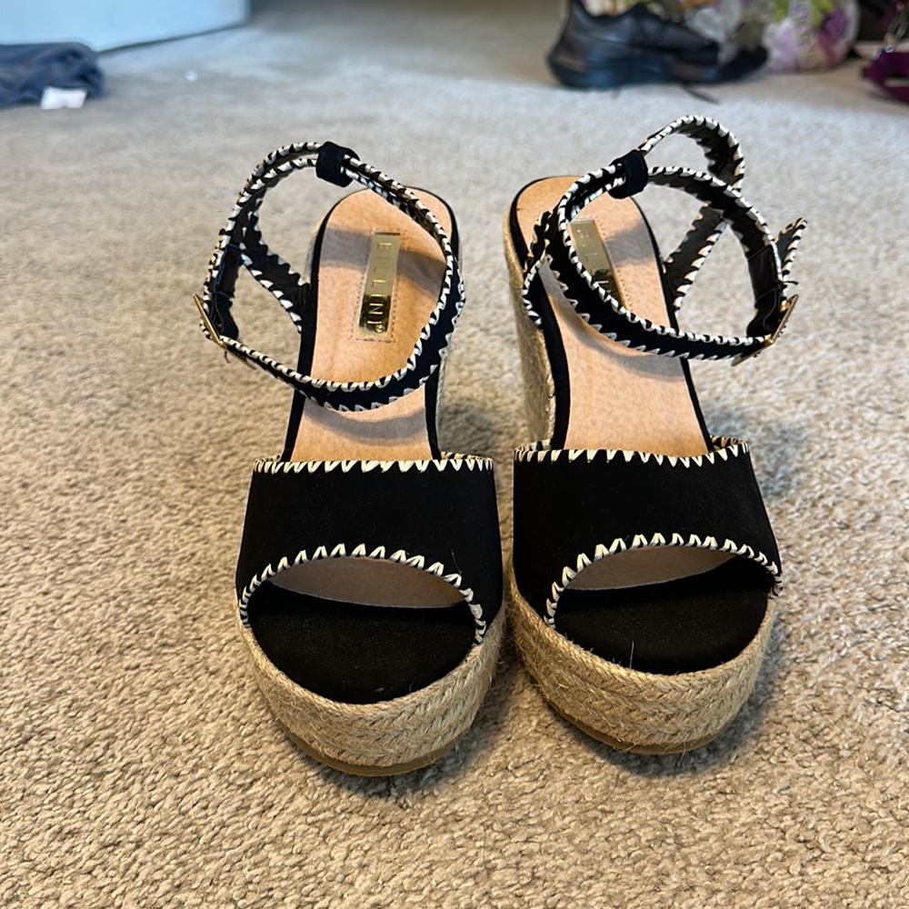 NWOT Billini wedges